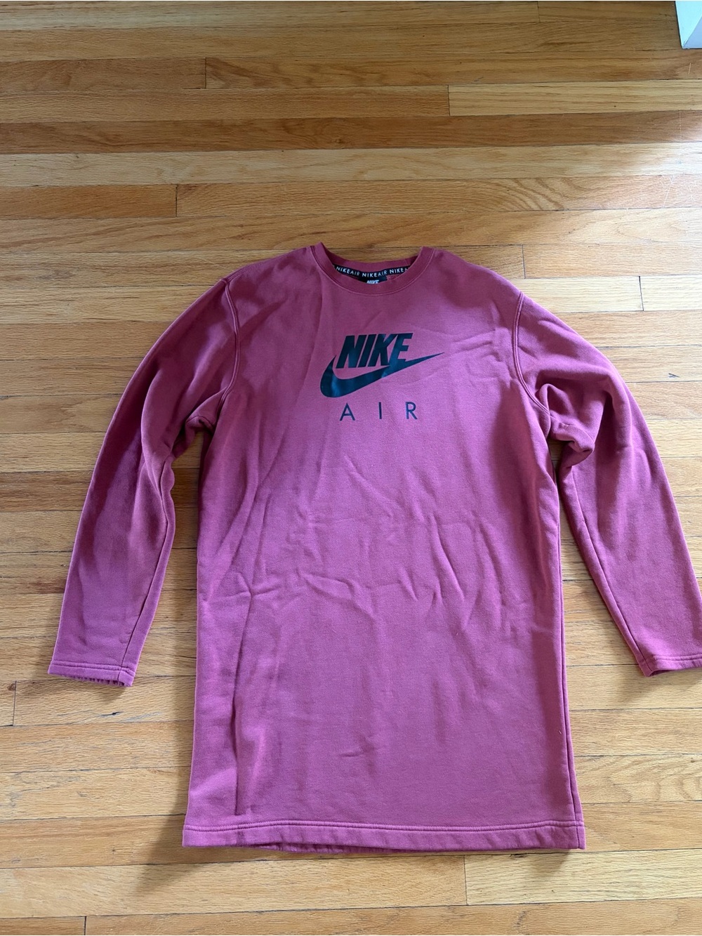 Nike Long Sleeve Crewneck Sweatshirt - Rosewood